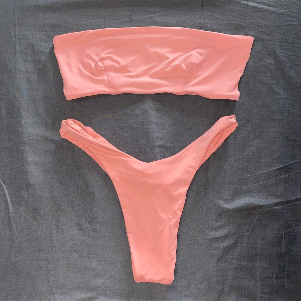 437 SWIMWEAR rose bikini